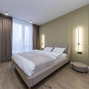  Апартаменты Luxury Near Metro Station Osokorky
